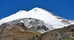 Эльбрус, Кабардино-Балкария. Фото http://www.region-07.ru/