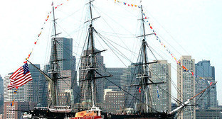 Бостонская бухте Массачусетского залива. Фото: U.S. Coast Guard photo by Public Affairs Specialist 3rd Class Kelly Newlin, http://commons.wikimedia.org/