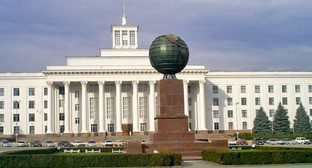 Парламент Кабардино-Балкарии. Фото: RFE/RL http://www.svoboda.org/
