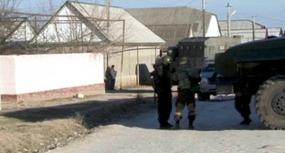 Спецоперация в селе Карланюрт 15 января 2014 г. Фото пресс-службы МВД по Республике Дагестан, http://05.mvd.ru/news/item/1804356