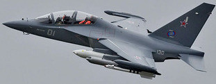 Самолет Як-130. Фото: Adrian http://commons.wikimedia.org/