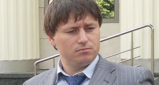 Адвокат Сергея Хаджикурбанова Алексей Михальчик. Июнь 2013 г. Фото "Кавказского узла" Адвокат Сергея Хаджикурбанова Алексей Михальчик. Июнь 2013 г. Фото "Кавказского узла"