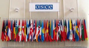 Флаги стран-участниц ОБСЕ. Фото: официальный сайт ОБСЕ http://www.osce.org/who/108218 Флаги стран-участниц ОБСЕ. Фото: официальный сайт ОБСЕ http://www.osce.org/who/108218