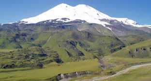 Эльбрус, КБР. Фото: Александр Сорель https://ru.wikipedia.org