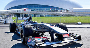 Гоночный болид в Сочи. Фото: http://formula1sochi.net/news/bolidy-dlya-gonki/ Гоночный болид в Сочи. Фото: http://formula1sochi.net/news/bolidy-dlya-gonki/