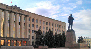 Здание правительства Ставропольского края. Ставрополь. Фото: Ален Катин https://ru.wikipedia.org