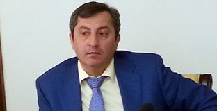 Магомедгусен Насрутдинов. Фото: http://www.riadagestan.ru/news/economy/v_dagestane_obsudili_perspektivy_razvitiya_gorodskikh_aglomeratsiy/?print=Y