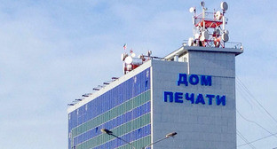 Здание Дома печати в Грозном после ремонта, 25 декабря 2014. Фото Ахмеда Альдебирова для "Кавказского узла"
