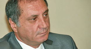 Сергей Шамба. Фото: Olasya Vartanyan (RFE/RL) Сергей Шамба. Фото: Olasya Vartanyan (RFE/RL)