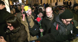 Акция памяти в день убийства адвоката Станислава Маркелова и журналистки "Новой газеты" Анастасии Бабуровой. Москва, 19 января 2015 г. Фото Юлии Буславской для "Кавказского узла"