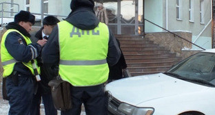 Сотрудники ДПС. Фото: Госавтоинспекция МВД России http://www.gibdd.ru/news/federal/1380927/