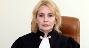 Судья Арбитражного суда Ростовской области Лариса Чебанова. Фото http://rostov.arbitr.ru/about/ourJudges/chebanova#income Судья Арбитражного суда Ростовской области Лариса Чебанова. Фото http://rostov.arbitr.ru/about/ourJudges/chebanova#income