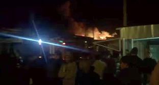 пожар на рынке в Ростове-на-Дону. Фото Стоп-кадр видео
WhatsApp Video 2017 10 08 at 22 02 55 пожар на рынке в Ростове-на-Дону. Фото Стоп-кадр видео
WhatsApp Video 2017 10 08 at 22 02 55