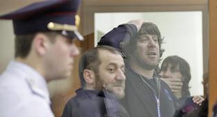 Хамзат Бахаев, Тамерлан Эскерханов и Заур Дадаев (слева направо) в зале суда. Фото: REUTERS/Tatyana MakeyevaФото: REUTERS/Tatyana Makeyeva Хамзат Бахаев, Тамерлан Эскерханов и Заур Дадаев (слева направо) в зале суда. Фото: REUTERS/Tatyana MakeyevaФото: REUTERS/Tatyana Makeyeva