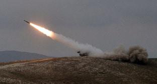 Боевые стрельбы из зенитно-ракетных комплексов "БУК-МБ". Фото http://mod.gov.az/ru/foto-arhiv-045/