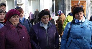 Гуковские шахтеры во время пикета. 23 октября 2017 г. Фото Вячеслава Прудникова для "Кавказского узла" Гуковские шахтеры во время пикета. 23 октября 2017 г. Фото Вячеслава Прудникова для "Кавказского узла"