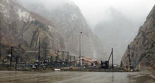 КПП Казбеги. Фото Ахмеда Альдебирова для "Кавказского узла"
КПП Казбеги. Фото Ахмеда Альдебирова для "Кавказского узла"