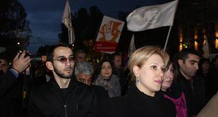 Акция протеста, организованная парламентским блоком «Елк». Ереван, 19 января 2018 г. Фото Тиграна Петросяна для "Кавказского узла" Акция протеста, организованная парламентским блоком «Елк». Ереван, 19 января 2018 г. Фото Тиграна Петросяна для "Кавказского узла"