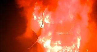 Автобус в пламени. Фото: Стоп-кадр видео http://rustavi2.ge/en/news/96242