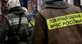 Сотрудники МЧС. Фото: Владимир Аносов / Югополис Сотрудники МЧС. Фото: Владимир Аносов / Югополис