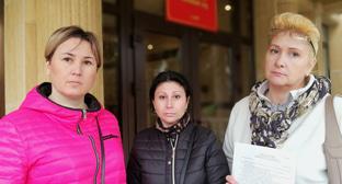 Обманутые дольщики Сочи в суде. Фото Светланы Кравченко для "Кавказского узла" Обманутые дольщики Сочи в суде. Фото Светланы Кравченко для "Кавказского узла"