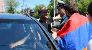 Участники протестов в Ереване Фото Тиграна Петросяна для "Кавказского узла" Участники протестов в Ереване Фото Тиграна Петросяна для "Кавказского узла"