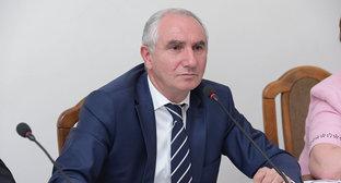  Валерий Бганба. Фото Тхайцук
 https://sputnik-abkhazia.ru/Abkhazia/20180918/1025035003/valerij-bganba-naznachen-novym-premer-ministrom-abxazii.html
