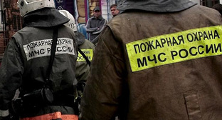 Сотрудники МЧС. Фото: Владимир Аносов / Югополис