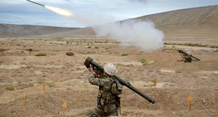 Военнослужащие азербайджанской арми 
 на стрельбах. Фото https://mod.gov.az/ru/foto-arhiv-045/