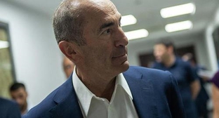 Роберт Качарян. Фото © Sputnik / Asatur Yesayants https://ru.armeniasputnik.am/politics/20180904/14244201/kocharyan-ne-smozhet-pokinut-armeniyu---sledstvie-ustanovilo-meru-presecheniya.html
