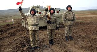Учения азербайджанской армии. Март 2019 года. Фото пресс-службы Минобороны Азербайджана. https://mod.gov.az/ru/news/podrazdeleniya-pvo-proveli-ucheniya-s-boevoj-strelboj-video-25891.html