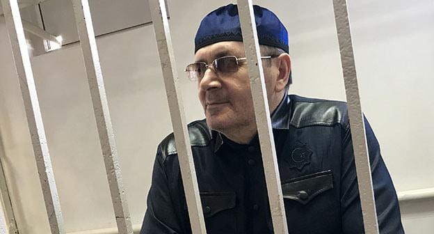 Оюб Титиев. Фото: Пресс-служба ПЦ "Мемориал" Оюб Титиев. Фото: Пресс-служба ПЦ "Мемориал"