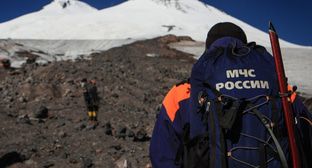 Поиски в горах. Фото: Пресс-служба МЧС http://07.mchs.gov.ru/operationalpage/operational/item/8292176/ Поиски в горах. Фото: Пресс-служба МЧС http://07.mchs.gov.ru/operationalpage/operational/item/8292176/