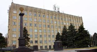 Здание администрации Таганрога. Фото Пресс-служба Администрации Тагантрога http://gorturcenter.ru/2016-03-21-12-02-07/gorod-i-okrestnosti/97-taganrog-gorod-voinskoj-slavy