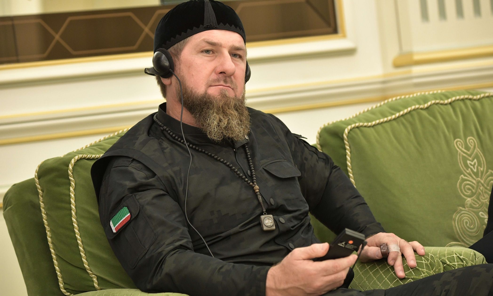 Рамзан Кадыров. Фото: пресс-служба главы Чечни, http://chechnya.gov.ru/novosti/r-kadyrov-narodam-blizhnego-vostoka-ne-nuzhny-vojny-razrusheniya-potoki-bezhentsev-i-krovoprolitie/ Рамзан Кадыров. Фото: пресс-служба главы Чечни, http://chechnya.gov.ru/novosti/r-kadyrov-narodam-blizhnego-vostoka-ne-nuzhny-vojny-razrusheniya-potoki-bezhentsev-i-krovoprolitie/