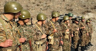 Военнослужащие армянской армии. Фото: официальная FB Grigori Sahakyan https://www.facebook.com/permalink.php?story_fbid=2474800399444958&id=2348113905446942 Военнослужащие армянской армии. Фото: официальная FB Grigori Sahakyan https://www.facebook.com/permalink.php?story_fbid=2474800399444958&id=2348113905446942