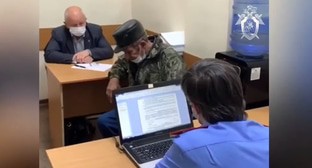 Подозреваемый в подрыве гранаты на Ставрополье. Кадр видео 
ГТРК 'Ставрополье' ВЕСТИ Ставропольский край