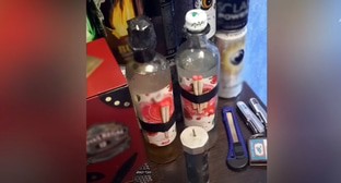 Самодельное взрывное устройство. кадр видео пресс-Кслужбы 
Следственного комитета Российской Федерации https://www.youtube.com/watch?time_continue=1&v=7dmDt2Y50Ms&feature=emb_logo

