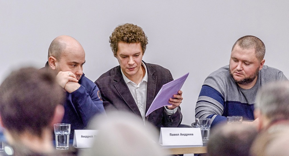 Павел Андреев на мероприятии Револьт-центра. Фото: Кирилл Шейн.