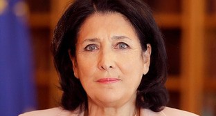 Саломе Зурабишвили. Фото Giorgi Abdaladze  https://ru.wikipedia.org/wiki/Зурабишвили,_Саломе_Левановна
