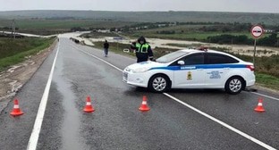 Перекрытие трассы на участке автодороги краевого значения около Анапы. Фото пресс-службы отдела МВД России по городу Анапе instagram.com/omvd_anapa Перекрытие трассы на участке автодороги краевого значения около Анапы. Фото пресс-службы отдела МВД России по городу Анапе instagram.com/omvd_anapa