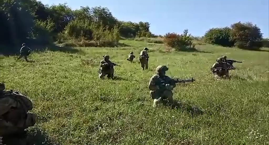 КТО в Назрановском районе в августе 2020 года. Фото: пресс-служба НАК - http://nac.gov.ru/sites/default/files/styles/full_size/public/operativnoe_video_.mp4_snapshot_00.05_2020.08.26_15.43.17_0.jpg КТО в Назрановском районе в августе 2020 года. Фото: пресс-служба НАК - http://nac.gov.ru/sites/default/files/styles/full_size/public/operativnoe_video_.mp4_snapshot_00.05_2020.08.26_15.43.17_0.jpg