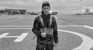 Руслан Абдурасулов. Скриншот фотографии из ТГ-канала администрации Сальского района от 11.11.22, https://t.me/salsk_donlandru/4798