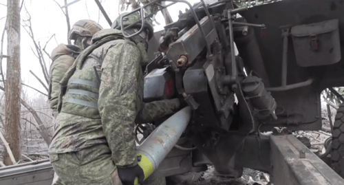 Анальный секс солдата и азиатки в военной форме на порно кастинге