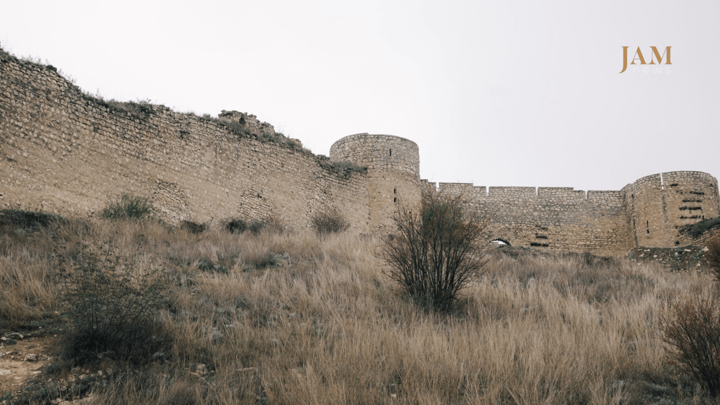Крепость Аскеран. Фото: JAMnews