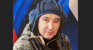 Зинур Сундетов. Скриншот фото из Telegram-канала администрации Володарского района от 09.06.25, https://t.me/regionvol/10104