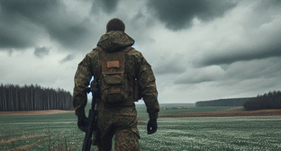 Военный на СВО. Иллюстрация создана «Кавказским узлом» с помощью ИИ в программе Copilot Военный на СВО. Иллюстрация создана «Кавказским узлом» с помощью ИИ в программе Copilot