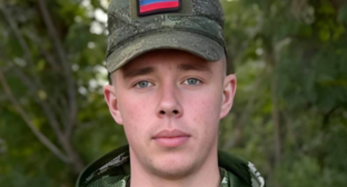 Максим Гесс. Скриншот фото из Telegram-канала администрации Кировского округа от 24.08.25, https://t.me/akgo_18/19323