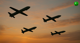 БПЛА в небе. Иллюстрация создана «Кавказским узлом» с помощью ИИ в программе Copilot
БПЛА в небе. Иллюстрация создана «Кавказским узлом» с помощью ИИ в программе Copilot