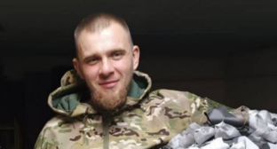 Иван Гузий. Скриншот фото администрации Сальского района от 24.09.25, https://t.me/salsk_donlandru/15944?single Иван Гузий. Скриншот фото администрации Сальского района от 24.09.25, https://t.me/salsk_donlandru/15944?single